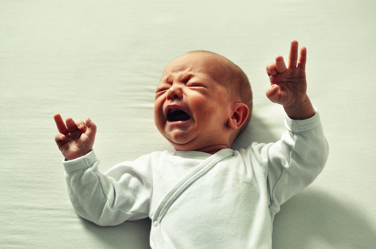 Schtteltrauma bei Babys: Neue Kampagne gegen die unterschtzte Gefahr -  SAT.1 REGIONAL